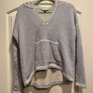 American Eagle Sweater/Sweatshirt